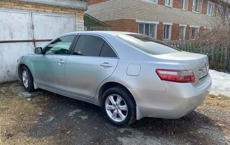 Toyota Camry, 2007 год, 750 000 рублей, 4 фотография