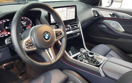 BMW 8 серия, 2023 год, 9 090 000 рублей, 4 фотография