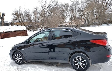 Hyundai Solaris II рестайлинг, 2011 год, 460 000 рублей, 6 фотография