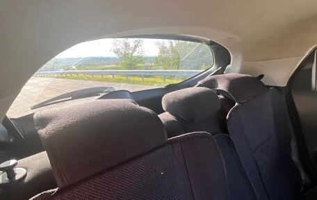 Nissan Juke II, 2010 год, 800 000 рублей, 27 фотография