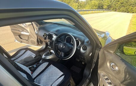 Nissan Juke II, 2010 год, 800 000 рублей, 24 фотография