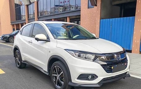 Honda Vezel, 2022 год, 1 475 000 рублей, 1 фотография
