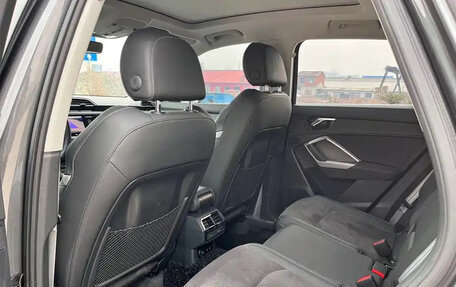 Audi Q3, 2023 год, 2 410 000 рублей, 14 фотография
