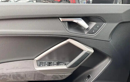 Audi Q3, 2023 год, 2 410 000 рублей, 11 фотография
