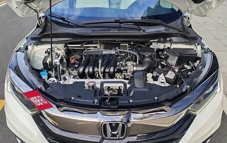 Honda Vezel, 2022 год, 1 475 000 рублей, 17 фотография