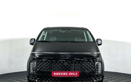 Hyundai Staria, 2024 год, 6 200 000 рублей, 2 фотография