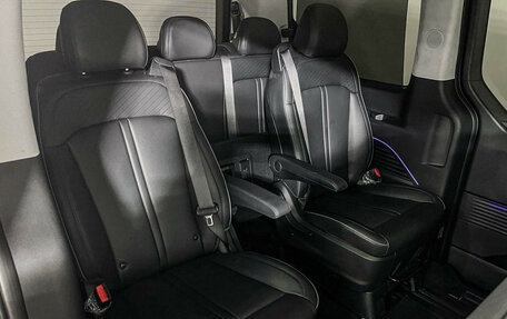 Hyundai Staria, 2024 год, 6 200 000 рублей, 22 фотография