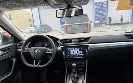 Skoda Superb III рестайлинг, 2025 год, 1 450 190 рублей, 17 фотография