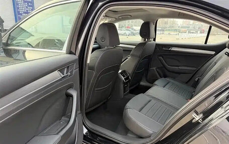 Skoda Superb III рестайлинг, 2025 год, 1 450 190 рублей, 18 фотография