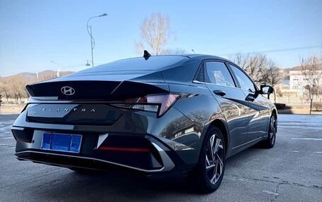 Hyundai Elantra, 2025 год, 1 794 000 рублей, 5 фотография