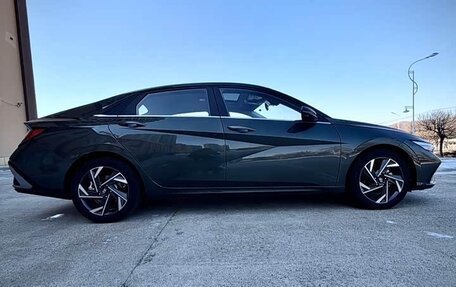 Hyundai Elantra, 2025 год, 1 794 000 рублей, 6 фотография