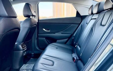 Hyundai Elantra, 2025 год, 1 794 000 рублей, 10 фотография