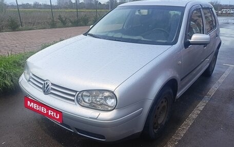 Volkswagen Golf IV, 2001 год, 450 000 рублей, 2 фотография