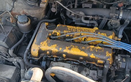 Nissan Prairie III, 1999 год, 350 000 рублей, 11 фотография