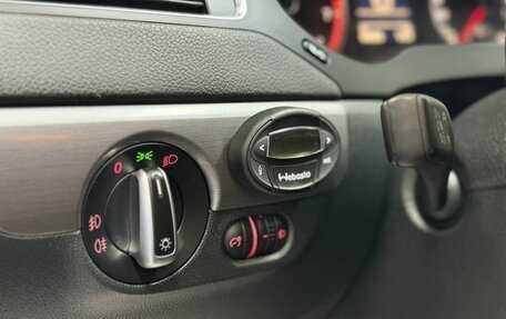 Volkswagen Jetta VI, 2012 год, 1 075 000 рублей, 15 фотография