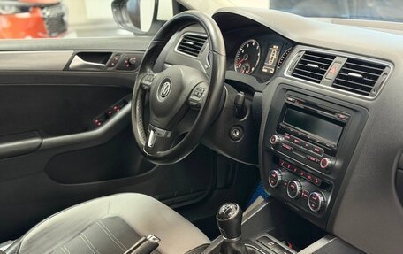 Volkswagen Jetta VI, 2012 год, 1 075 000 рублей, 9 фотография