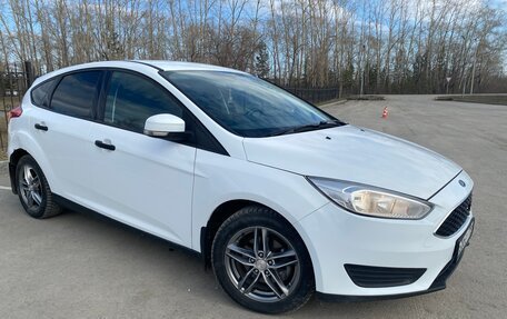 Ford Focus III, 2015 год, 900 000 рублей, 1 фотография