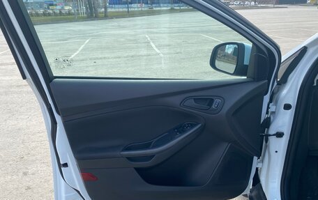 Ford Focus III, 2015 год, 900 000 рублей, 6 фотография