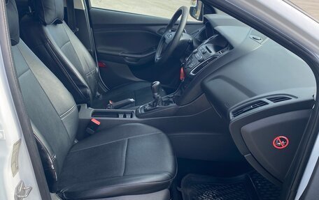 Ford Focus III, 2015 год, 900 000 рублей, 10 фотография