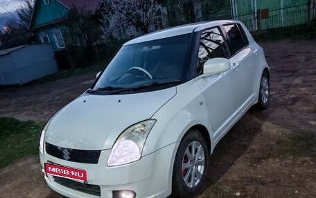 Suzuki Swift III, 2005 год, 600 000 рублей, 1 фотография