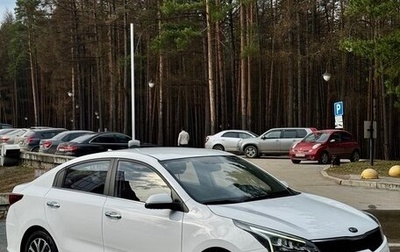 KIA Rio IV, 2021 год, 1 690 000 рублей, 1 фотография