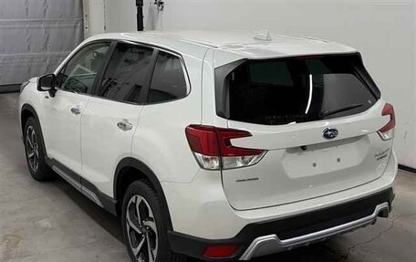 Subaru Forester, 2022 год, 2 650 000 рублей, 3 фотография