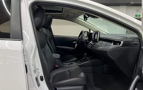 Toyota Corolla, 2022 год, 1 380 000 рублей, 10 фотография