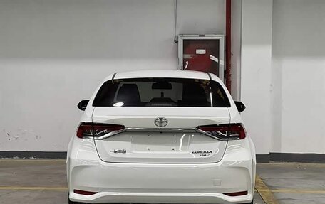 Toyota Corolla, 2022 год, 1 380 000 рублей, 4 фотография