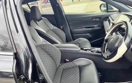 Toyota C-HR I рестайлинг, 2019 год, 1 650 000 рублей, 12 фотография