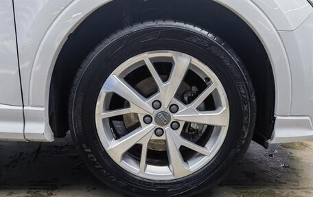 Audi Q3, 2019 год, 2 360 000 рублей, 16 фотография