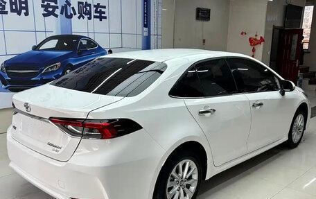 Toyota Corolla, 2022 год, 1 450 000 рублей, 5 фотография