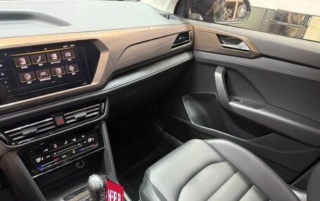 Volkswagen Tharu, 2022 год, 1 570 000 рублей, 13 фотография