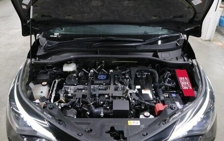 Toyota C-HR I рестайлинг, 2023 год, 1 835 000 рублей, 9 фотография