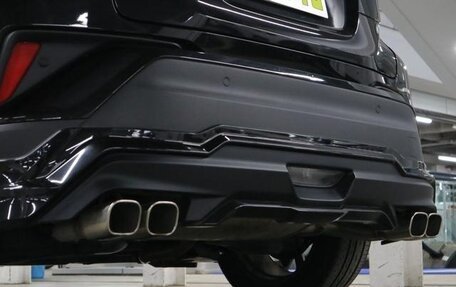 Toyota C-HR I рестайлинг, 2023 год, 1 835 000 рублей, 22 фотография