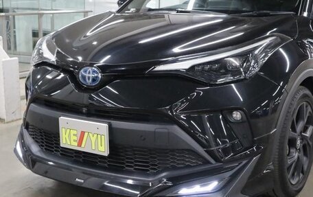 Toyota C-HR I рестайлинг, 2023 год, 1 835 000 рублей, 20 фотография