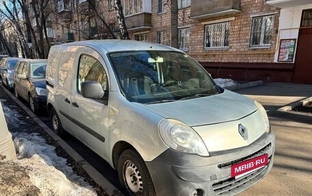 Renault Kangoo II рестайлинг, 2011 год, 645 000 рублей, 2 фотография