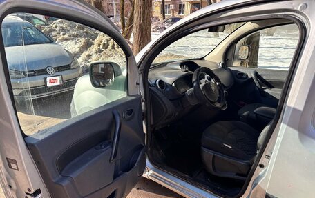 Renault Kangoo II рестайлинг, 2011 год, 645 000 рублей, 5 фотография