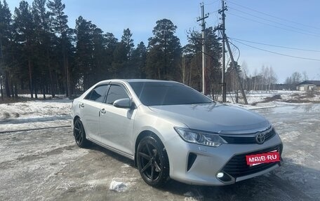 Toyota Camry, 2011 год, 1 800 000 рублей, 3 фотография