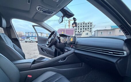 Hyundai Elantra, 2023 год, 2 000 000 рублей, 17 фотография