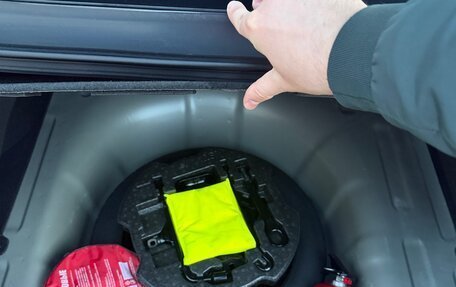 Hyundai Elantra, 2023 год, 2 000 000 рублей, 23 фотография