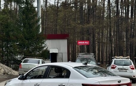 KIA Rio IV, 2021 год, 1 690 000 рублей, 4 фотография