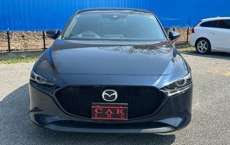Mazda 3, 2019 год, 1 200 000 рублей, 4 фотография