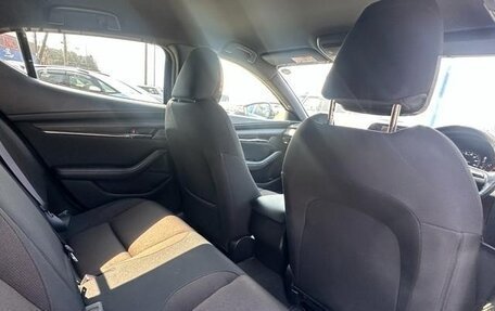 Mazda 3, 2019 год, 1 200 000 рублей, 15 фотография