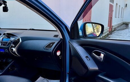 Hyundai ix35 I рестайлинг, 2013 год, 990 000 рублей, 25 фотография