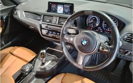 BMW 1 серия, 2017 год, 1 300 000 рублей, 7 фотография