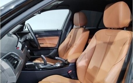 BMW 1 серия, 2017 год, 1 300 000 рублей, 14 фотография