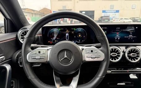 Mercedes-Benz A-Класс, 2021 год, 1 750 000 рублей, 7 фотография