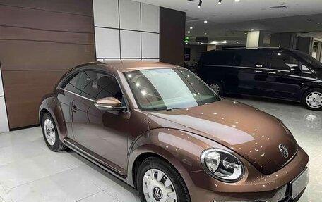 Volkswagen Beetle, 2018 год, 1 365 000 рублей, 3 фотография