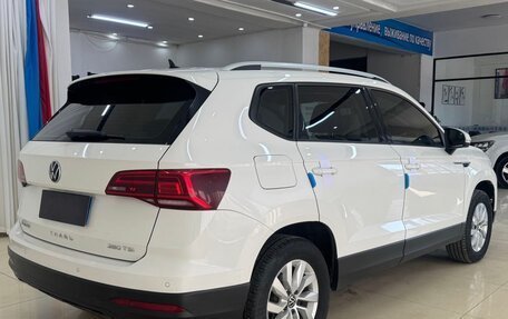 Volkswagen Tharu, 2022 год, 1 940 000 рублей, 6 фотография