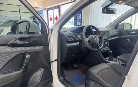 Volkswagen Tharu, 2022 год, 1 940 000 рублей, 7 фотография